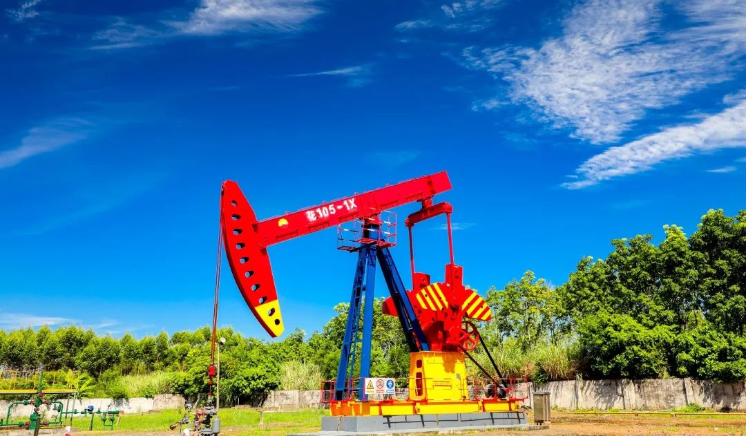 南方勘探公司福山油田花105-1x井場。馬玉燕 攝.jpg