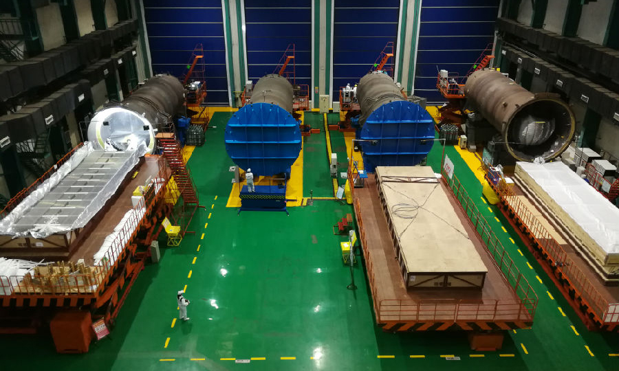 哈電集團重裝公司挑起防疫重任、扛起硬核擔當，全面推進復工復產和生產經營各項工作，實現了市場占有率已達43.75%的華龍一號蒸汽發生器4個機組12臺產品的批量化生產。