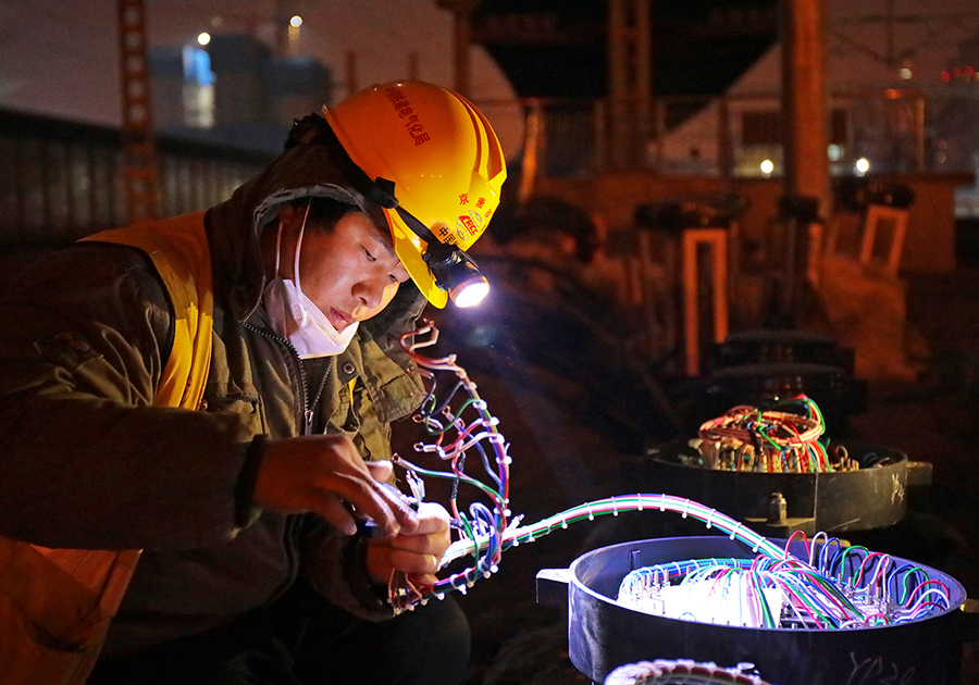線路涉及北京西站至北京站、北京東站、雙橋上下行場、通州站和燕郊站等6站7場。此外，北京東站、北京站和北京西站又都是大型鐵路樞紐車站，施工難度大。（曹筱璐 攝）