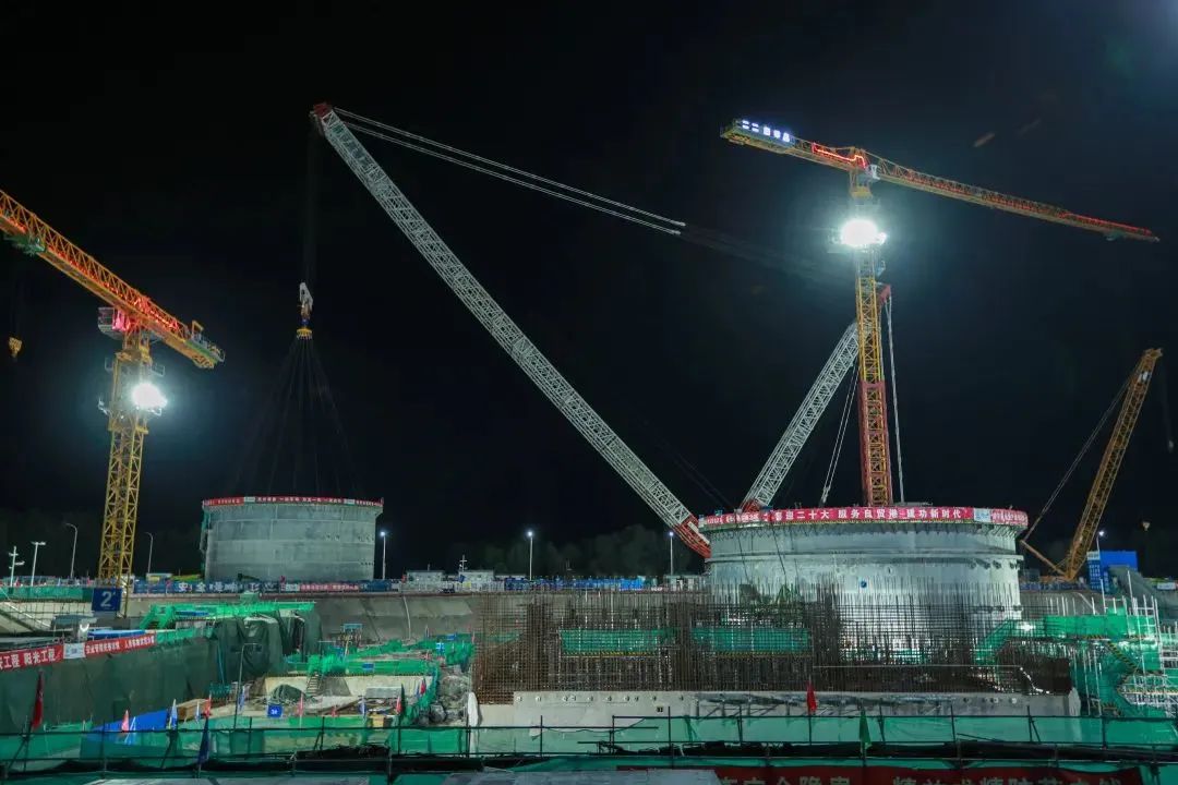 玲龍一號工程建設進展順利，標志著我國在小型模塊式壓水堆開發與利用方面走在了世界前列。
