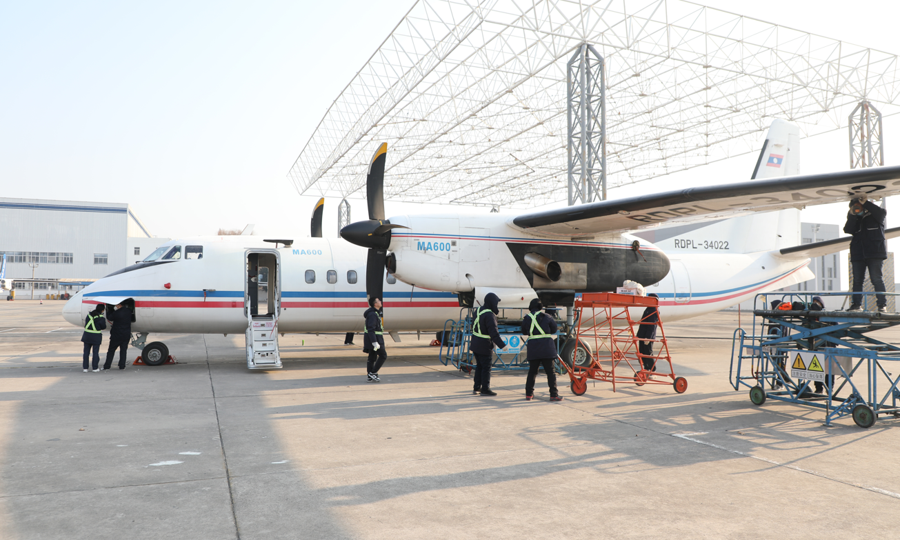 1月4日，隨著一架“新舟”600飛機平穩降落，航空工業西飛新年首架次飛行任務圓滿完成。