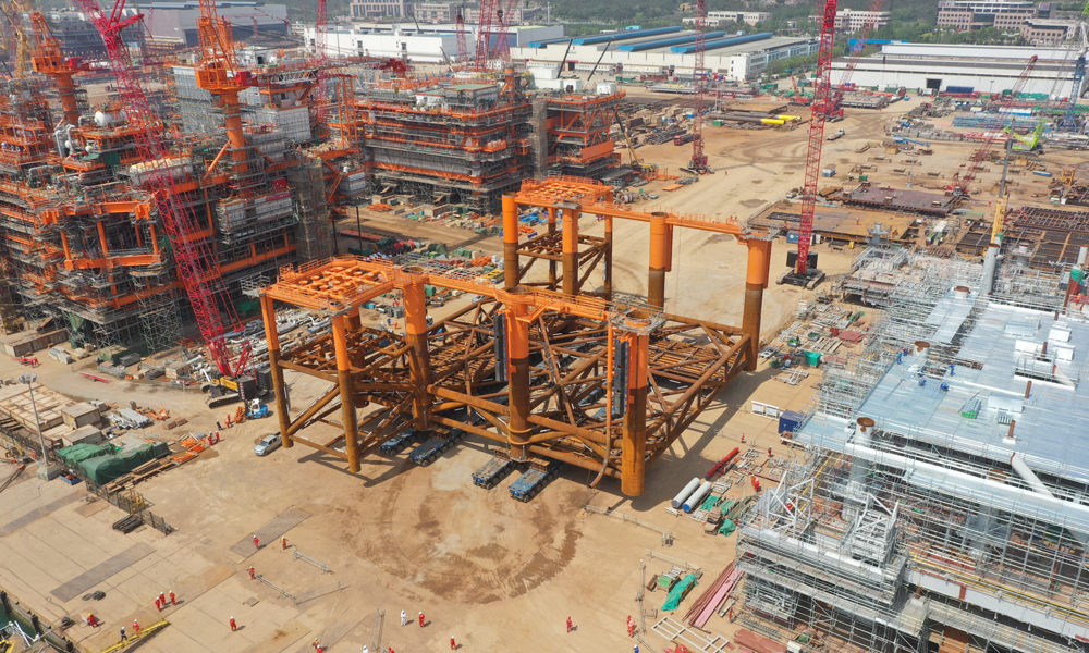 目前，亞洲首座生產與岸電共建平臺——埕北油田調整/曹妃甸21-3油田開發項目建設正在有序推進中。埕北油田是我國海上第一個現代化油田、我國第一個對外合作油田，由A平臺、B平臺和原油儲罐平臺組成。正在建設的C平臺，是時隔36年后，該油田新添的第3座中心平臺。