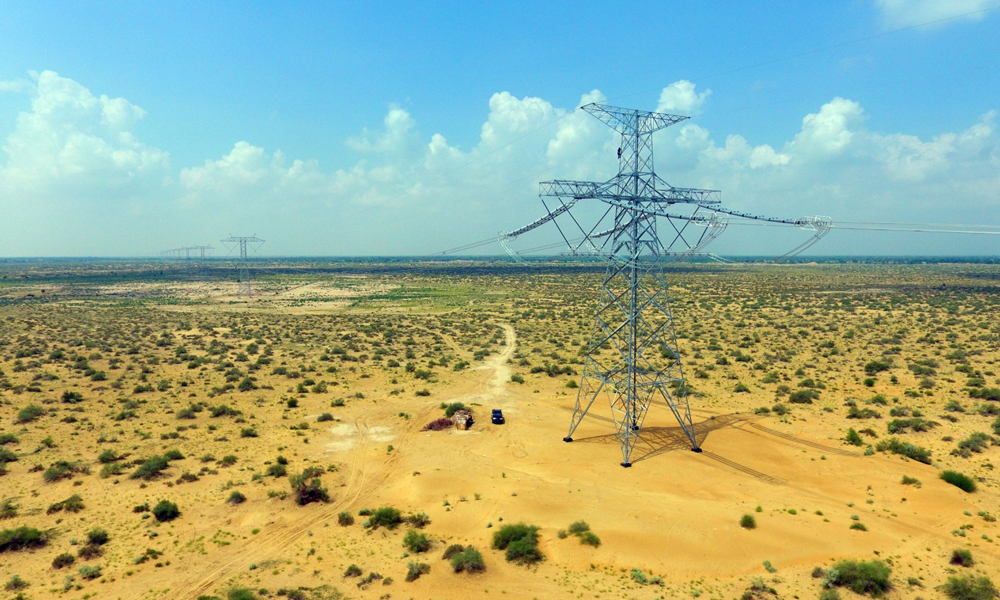 默蒂亞里—拉合爾±660千伏直流輸電工程是中巴經濟走廊能源合作領域唯一的電網項目，為當地2317萬人提供了穩定、優質的電能，助力當地經濟社會發展。