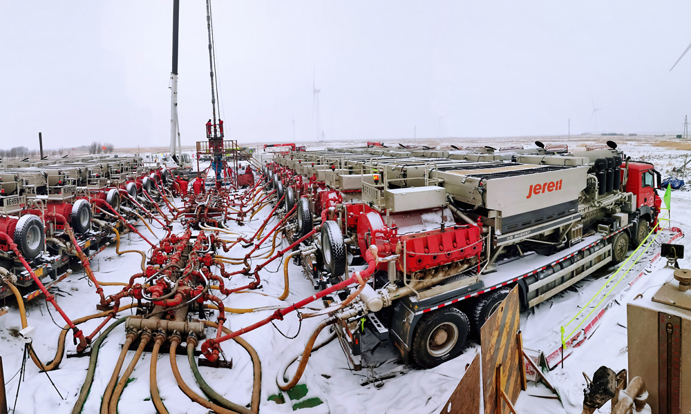 中國石化東北油氣田龍鳳山氣田目前年產天然氣超過4億方，已經成為吉林省乃至東北地區冬季保供的生力軍。