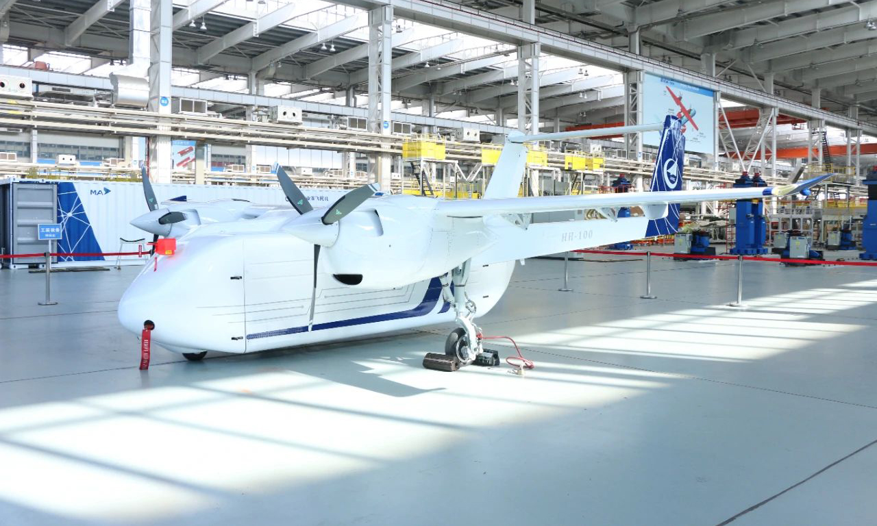 目前，項目團隊正在全力推進HH-100無人運輸機系統驗證機后續工作。