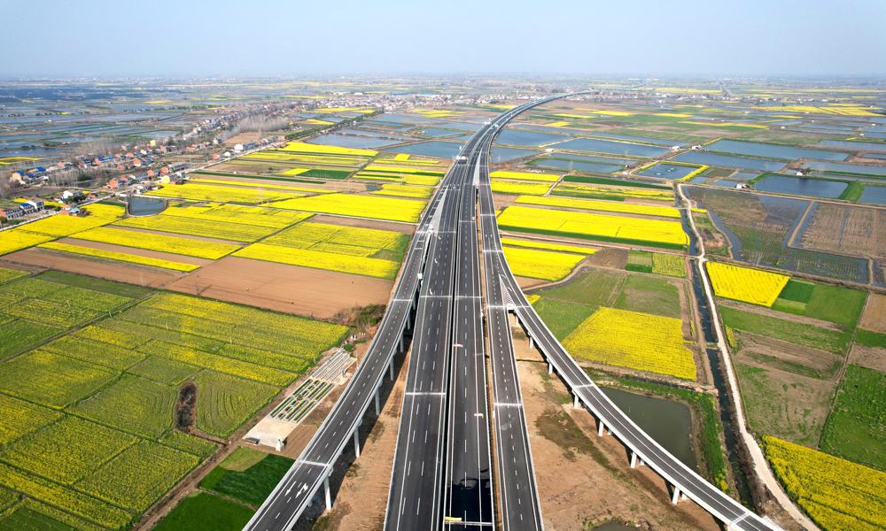 待武松高速武漢段和仙桃至洪湖段通車后，將構建武漢－洪湖1小時生活圈，便于武漢都市圈與洪湖、仙桃聯系。預計武松高速全線將于2026年貫通，屆時武漢到松滋的通行時間將縮短至3小時內。