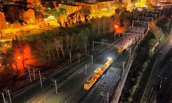 由中國(guó)鐵建電氣化局承建的匈塞鐵路諾蘇段，線路全長(zhǎng)108.1公里，為客貨共線雙線鐵路，是匈塞鐵路的重要組成部分，也是國(guó)家共建“一帶一路”倡議的重點(diǎn)項(xiàng)目。建成后，匈塞鐵路諾蘇段的建成將極大改善沿線居民出行條件，促進(jìn)地方經(jīng)濟(jì)不斷發(fā)展，加強(qiáng)匈塞兩國(guó)互聯(lián)互通、經(jīng)貿(mào)合作具有重要意義。