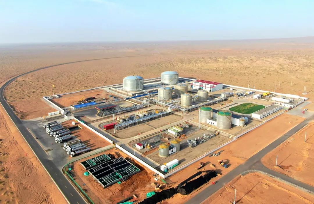 華北油田首座撬裝聯合站吉蘭泰聯合站。王立強 攝.jpg