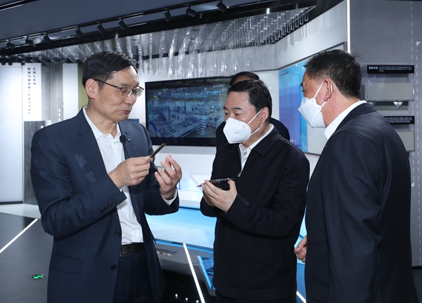 郝鵬、國資、央企、國資委、書記、主任、國企、企業改革